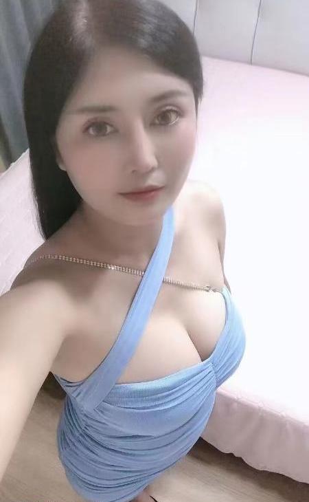 科班大奶婷婷